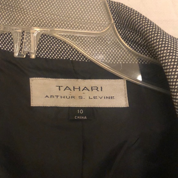 Jacket - Picture 2 of 4